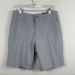 Men’s callaway grey golf shorts - size 30